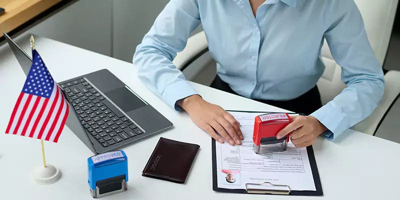 Why Hire Our E2 Visa Attorney Team for Qatar